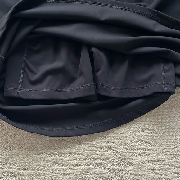 NWOT Women’s FLX Black Activewear Dress w Built-in-Shorts & Removable Padding - Picture 4 of 13